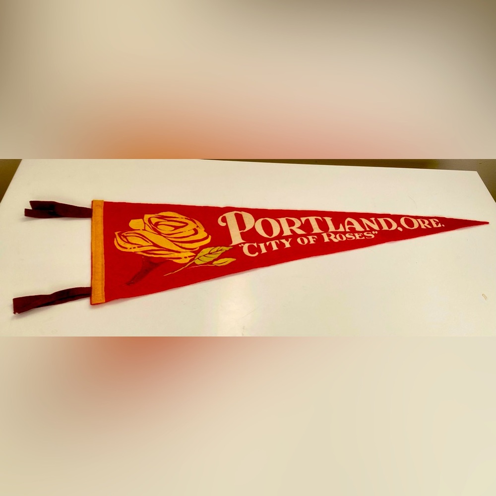 Vintage Portland Oregon Pennant